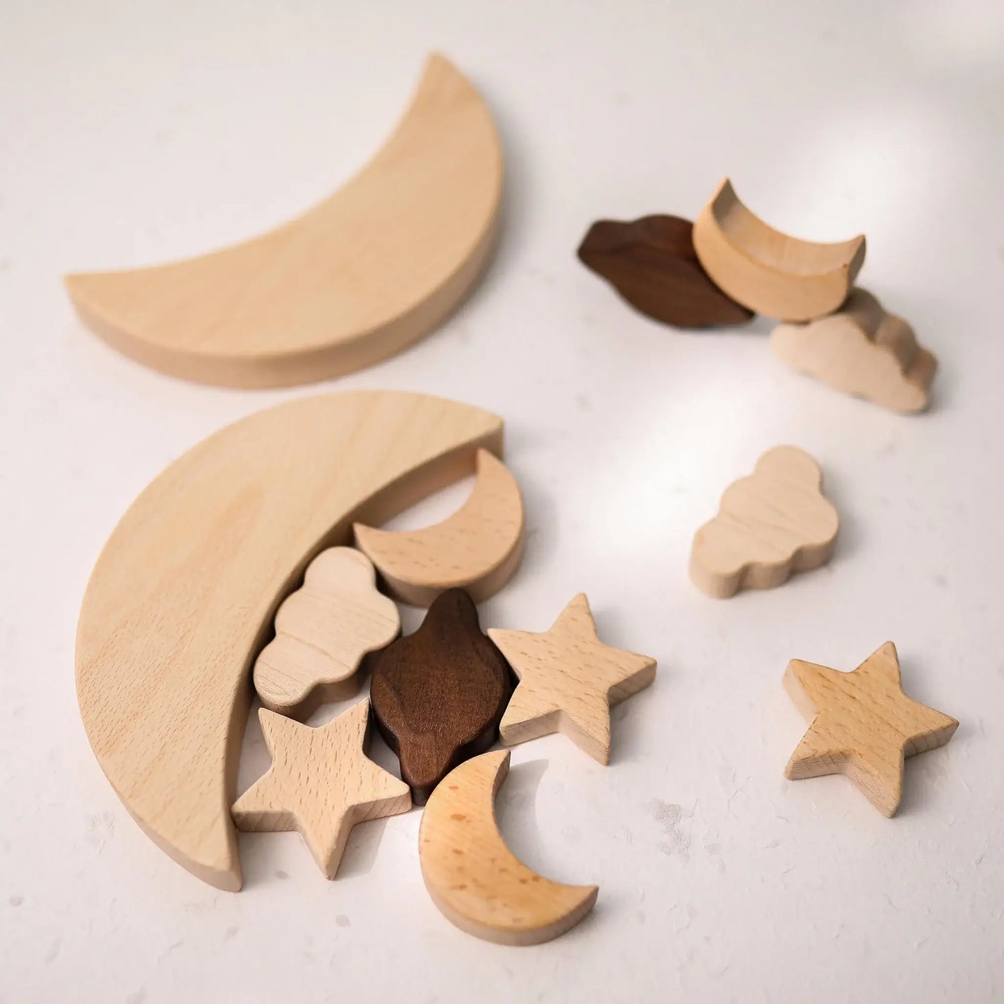 Wooden Montessori-style Space Balance set star moon shapes creative stacking balancing play. spatial awareness, cause-and-effect, fine motor skills kids of all ages. Safe durable, raw wood food-grade chewable quality Easy to clean long-lasting gift birthday christmas toddler baby